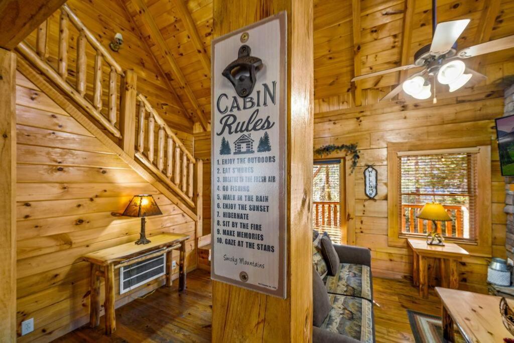 Charming Cabin W/ Hot Tub, Game Room, Top Location Pigeon Forge Zewnętrze zdjęcie