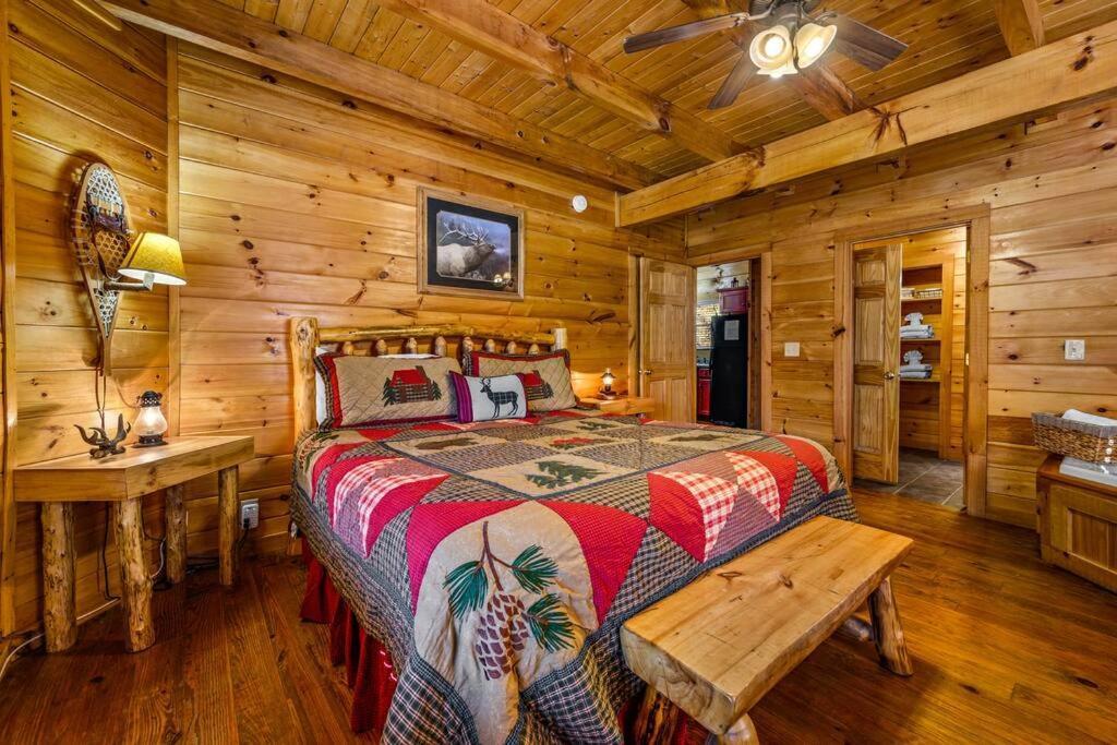 Charming Cabin W/ Hot Tub, Game Room, Top Location Pigeon Forge Zewnętrze zdjęcie