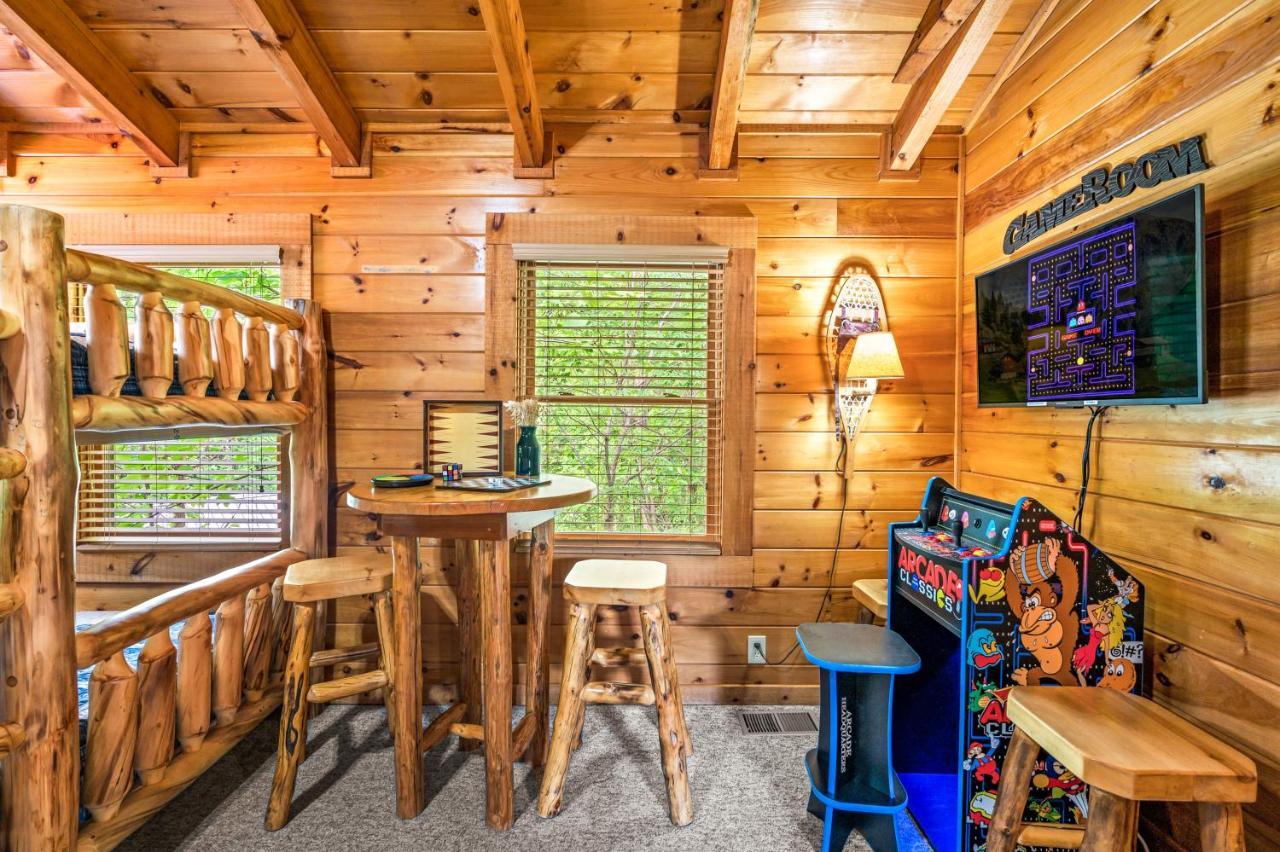 Charming Cabin W/ Hot Tub, Game Room, Top Location Pigeon Forge Zewnętrze zdjęcie